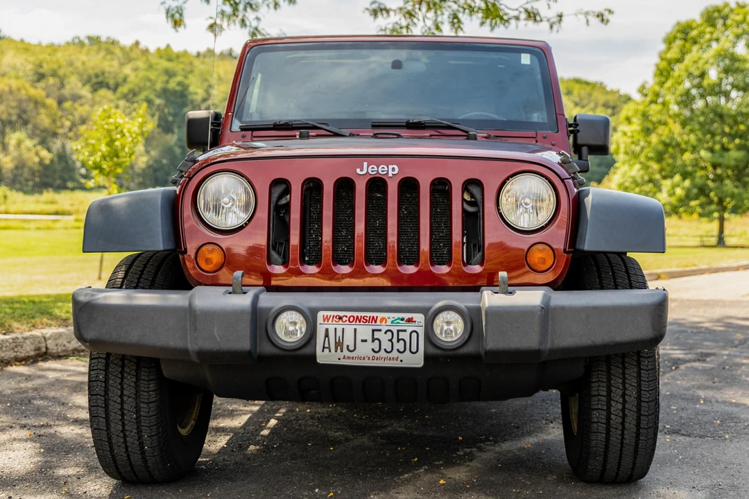 2010 Jeep JK Wrangler - Image 2 of 31