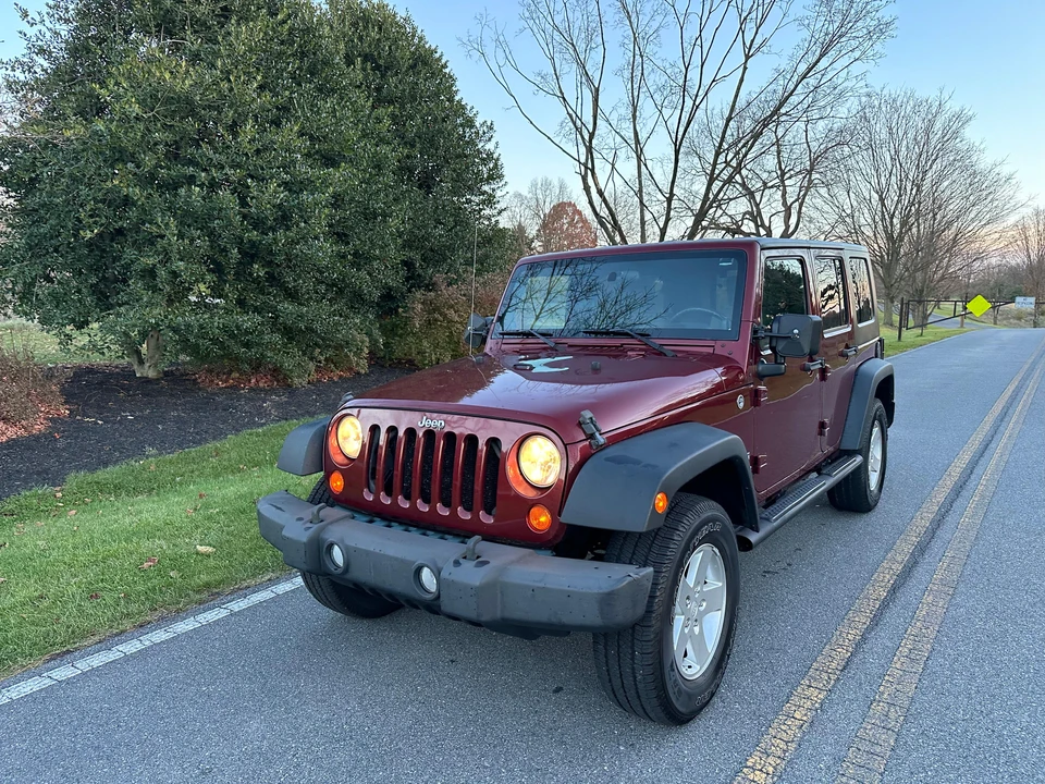 2010 Jeep JK Wrangler - Image 14 of 31
