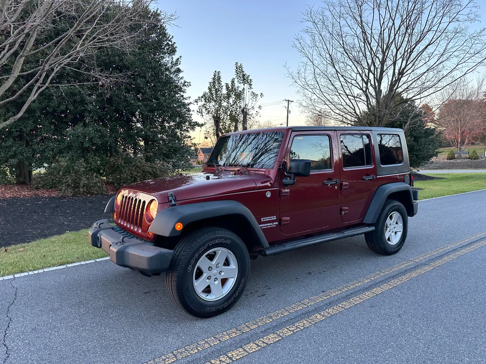 2010 Jeep JK Wrangler - Image 24 of 31