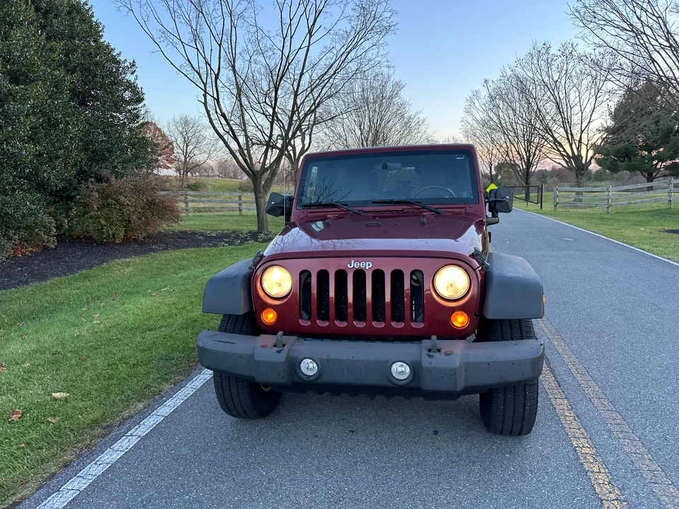 2010 Jeep JK Wrangler - Image 8 of 31
