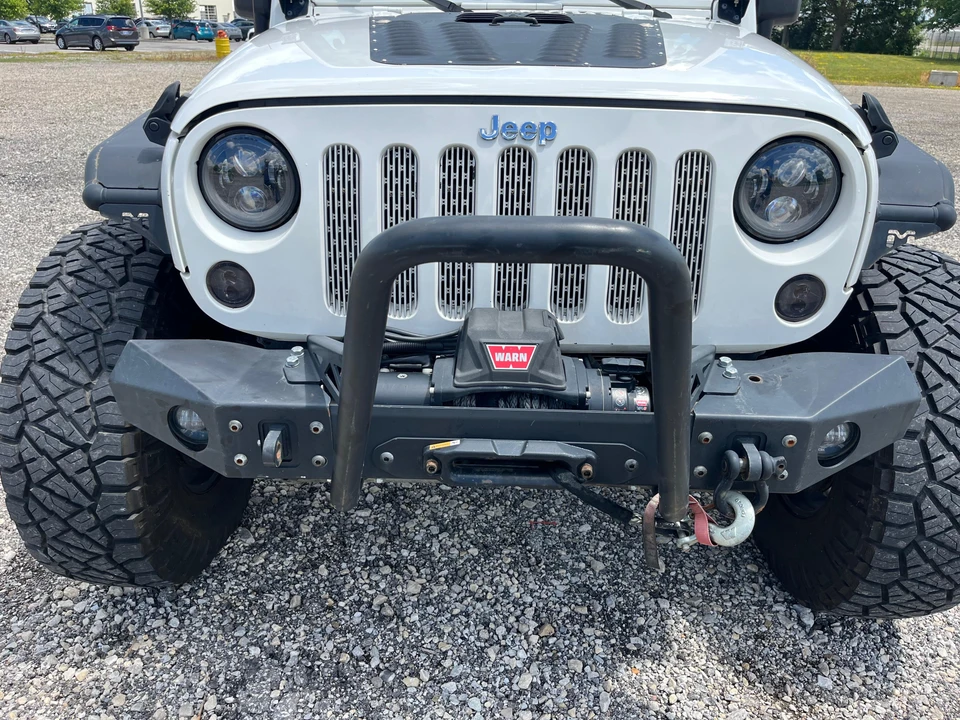 2010 Jeep JK Wrangler - Image 20 of 31