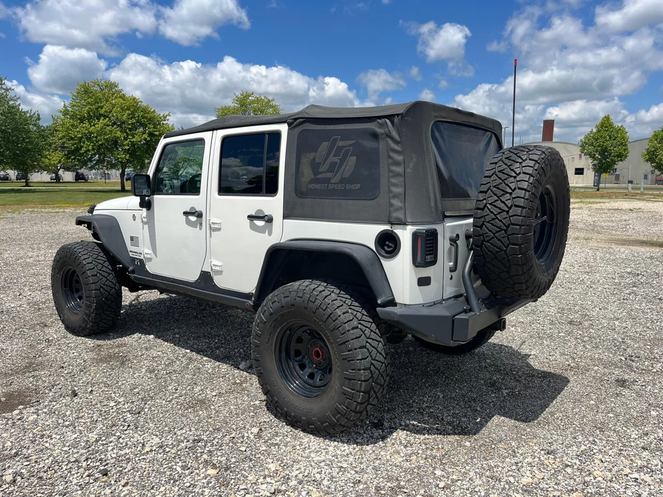 2010 Jeep JK Wrangler - Image 9 of 31