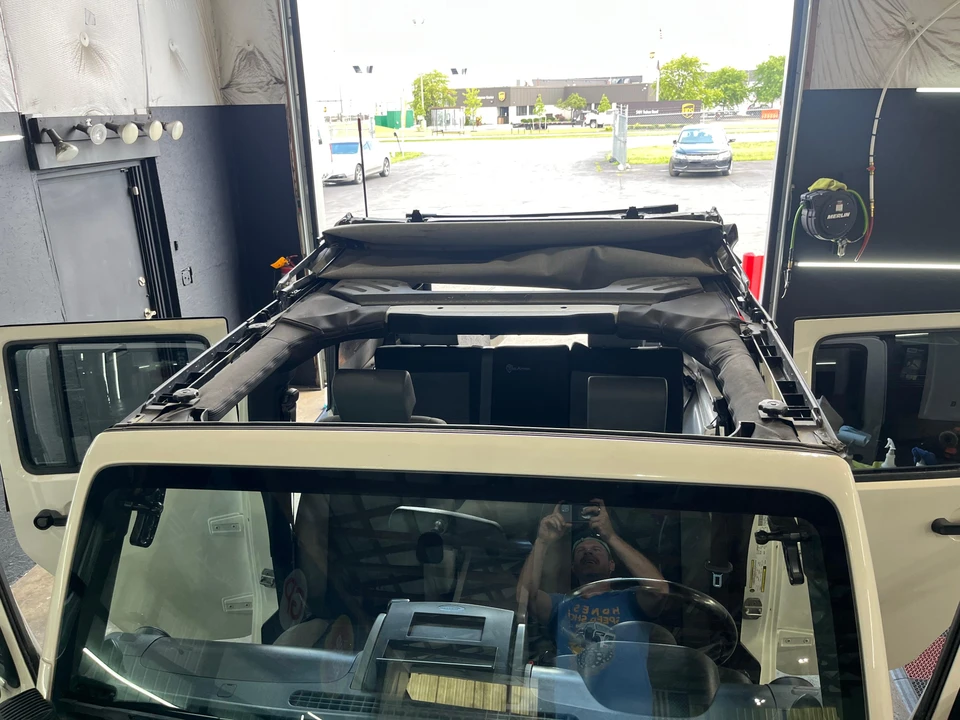 2010 Jeep JK Wrangler - Image 25 of 31