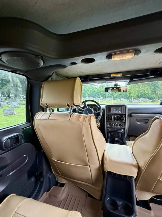 2010 Jeep JK Wrangler - Image 14 of 22