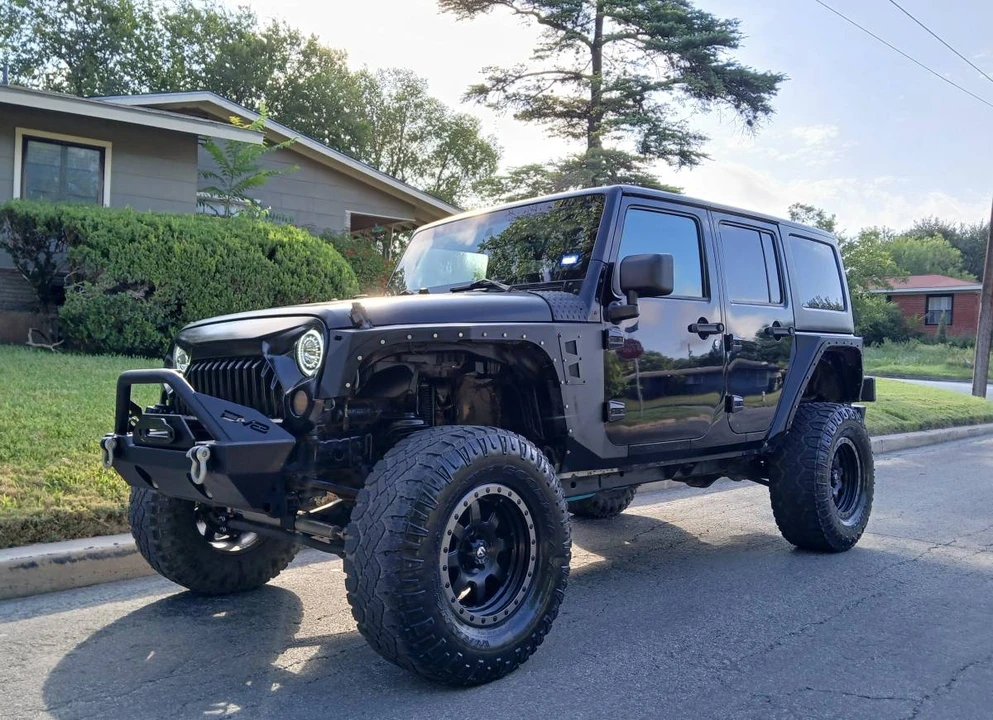 2010 Jeep JK Wrangler - Image 2 of 17