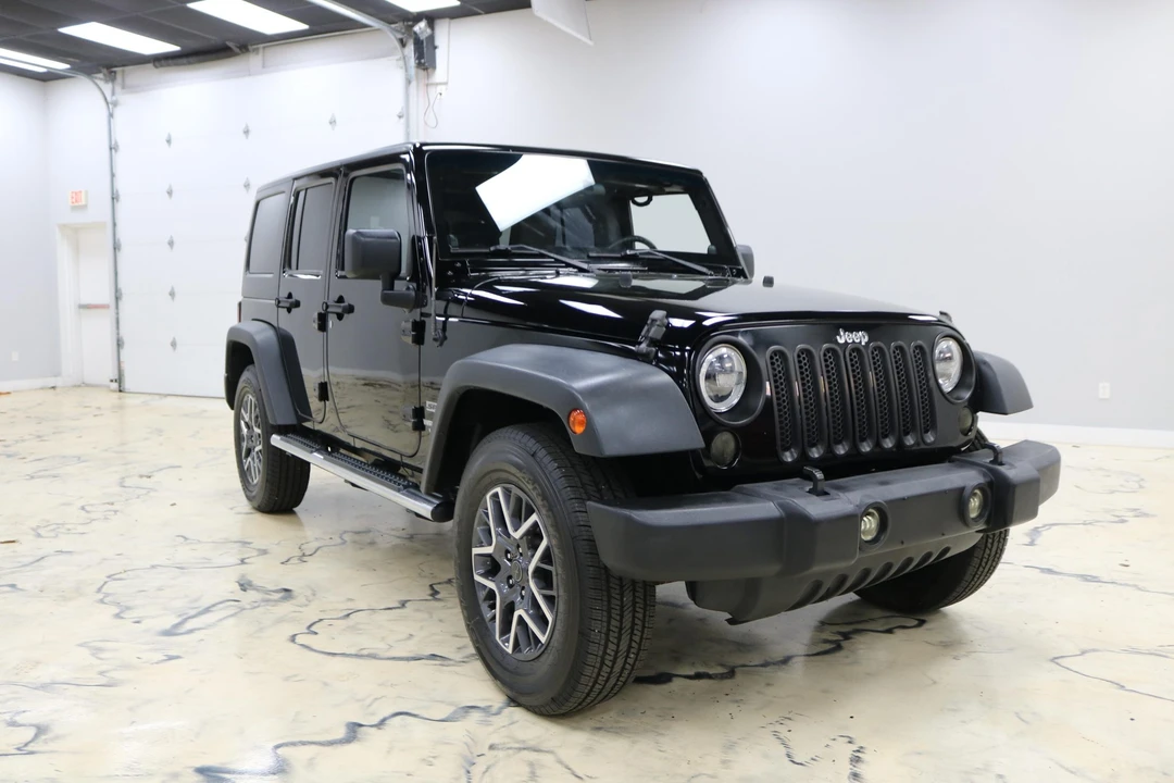 2010 Jeep JK Wrangler - Image 19 of 31