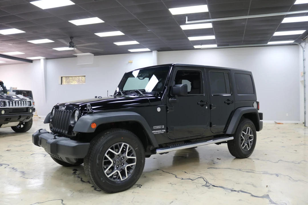 2010 Jeep JK Wrangler - Image 5 of 31