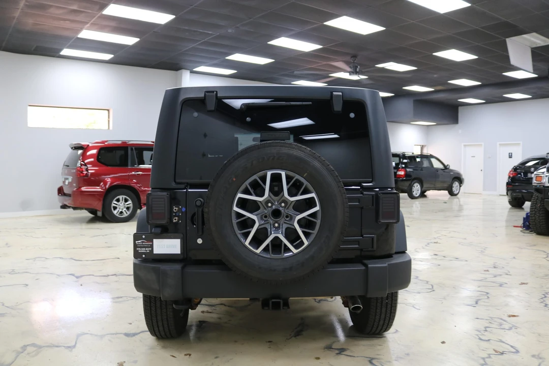 2010 Jeep JK Wrangler - Image 10 of 31