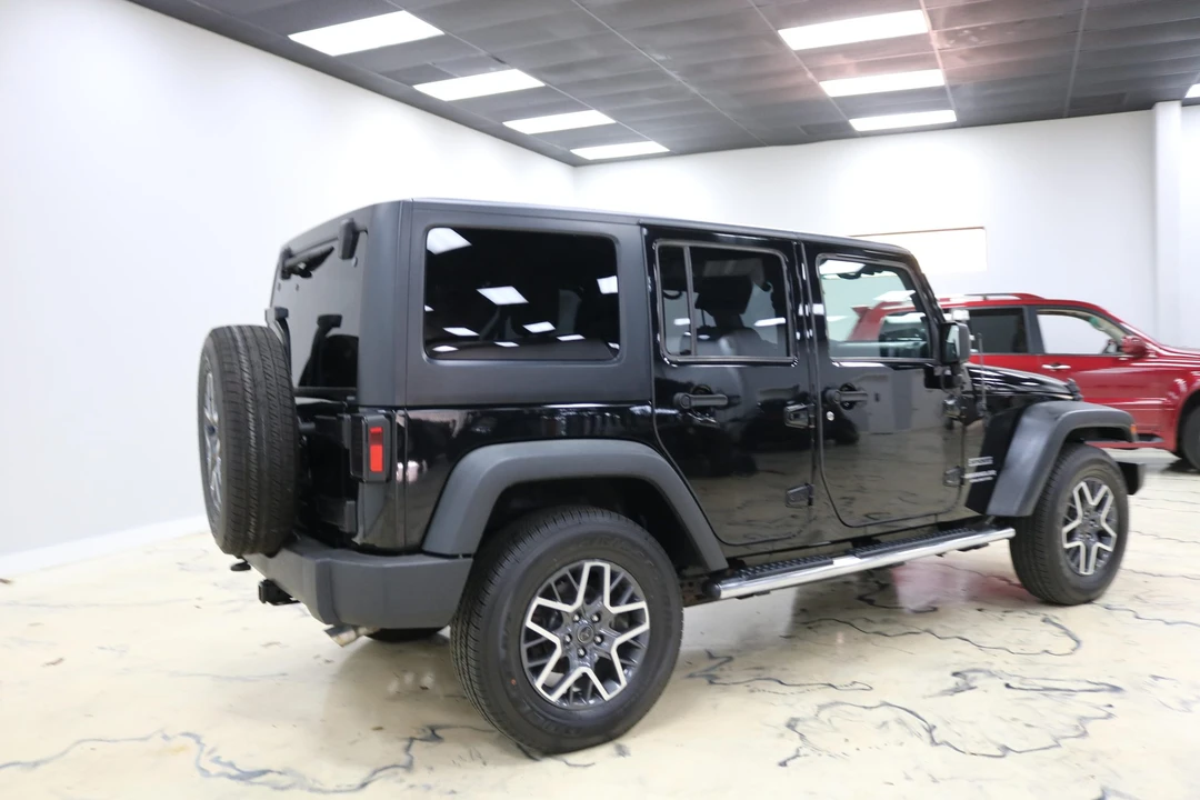 2010 Jeep JK Wrangler - Image 13 of 31
