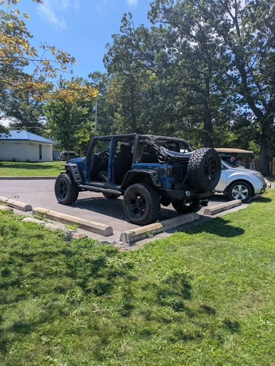 2010 Jeep JK Wrangler - Image 7 of 24