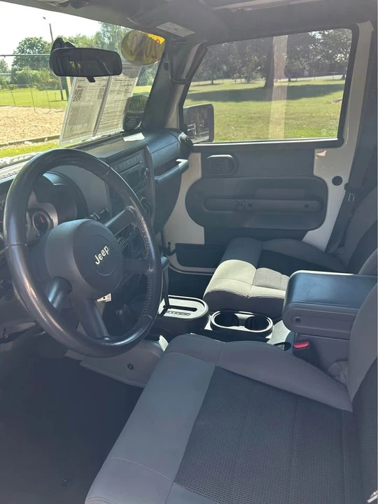 2010 Jeep JK Wrangler - Image 3 of 9