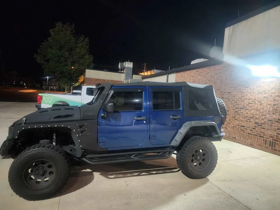 2010 Jeep JK Wrangler - Image 2 of 3