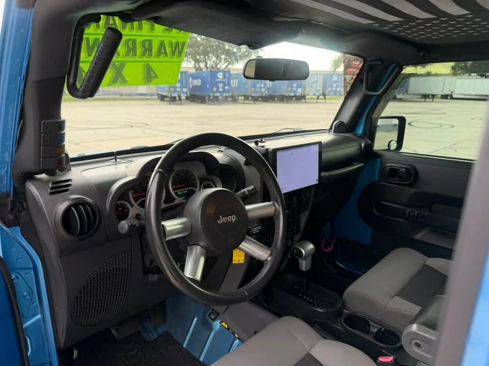 2010 Jeep JK Wrangler - Image 13 of 18