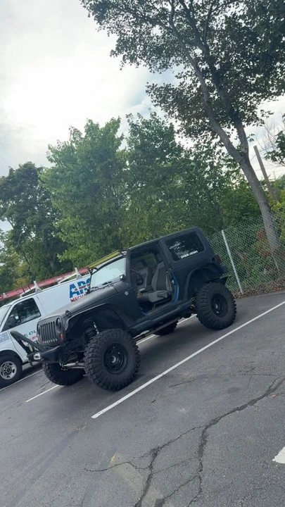 2010 Jeep JK Wrangler - Image 2 of 2