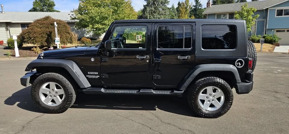 2010 Jeep JK Wrangler - Image 3 of 10