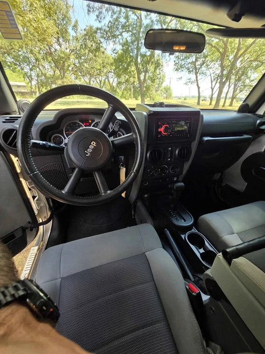 2010 Jeep JK Wrangler - Image 7 of 10