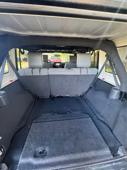 2010 Jeep JK Wrangler - Image 15 of 15
