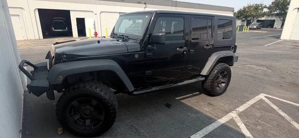 2010 Jeep JK Wrangler - Image 2 of 15