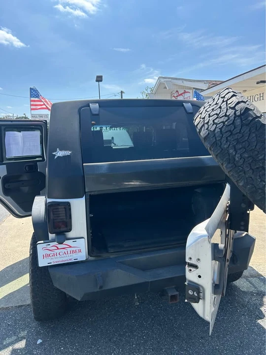 2010 Jeep JK Wrangler - Image 16 of 20