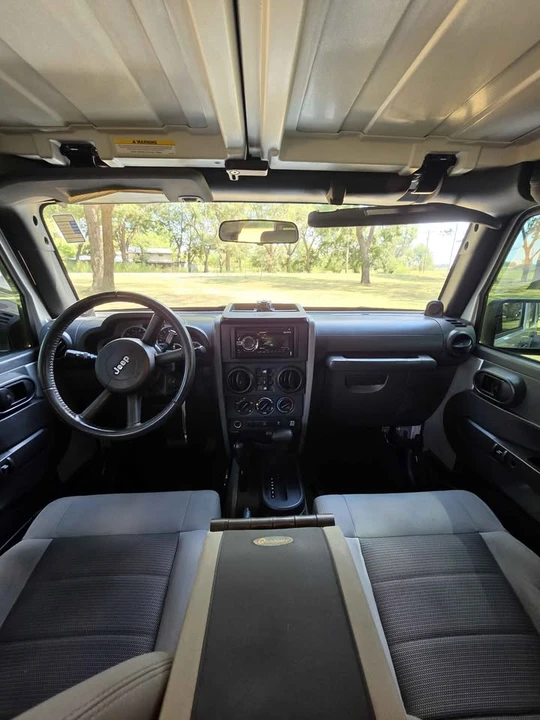 2010 Jeep JK Wrangler - Image 9 of 10