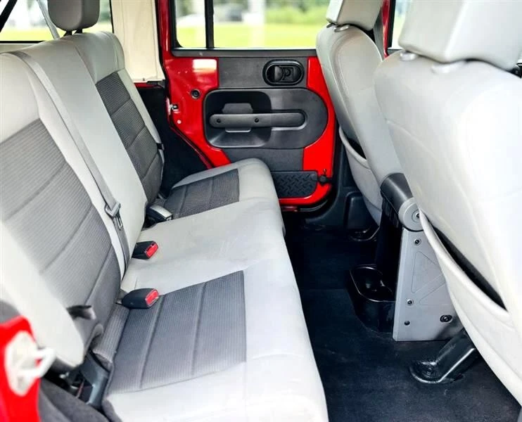 2010 Jeep JK Wrangler - Image 18 of 20