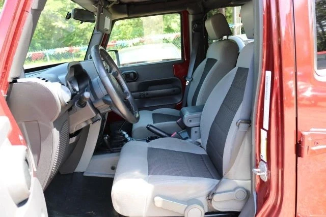 2010 Jeep JK Wrangler - Image 11 of 12