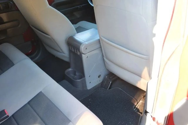2010 Jeep - Image 24 of 27