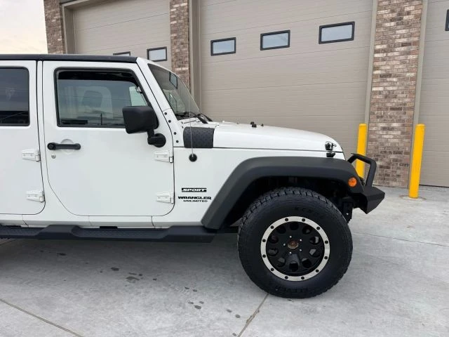 2010 Jeep JK Wrangler - Image 18 of 21