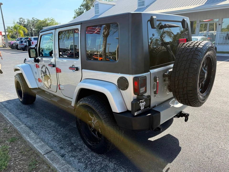 2010 Jeep JK Wrangler - Image 9 of 12