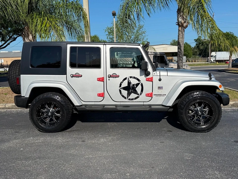 2010 Jeep JK Wrangler - Image 5 of 12
