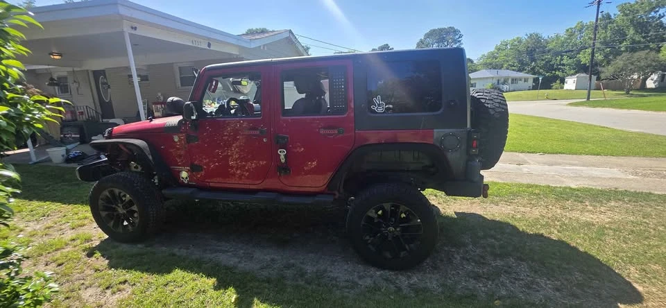 2010 Jeep JK Wrangler - Image 6 of 7