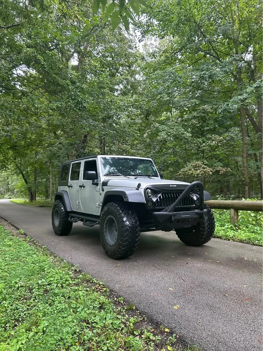 2010 Jeep JK Wrangler - Image 2 of 3