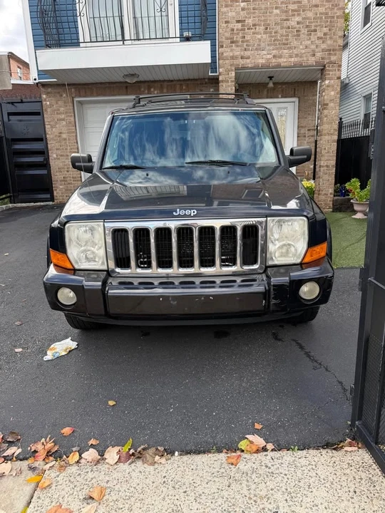 2010 Jeep Commander - Image 3 of 7