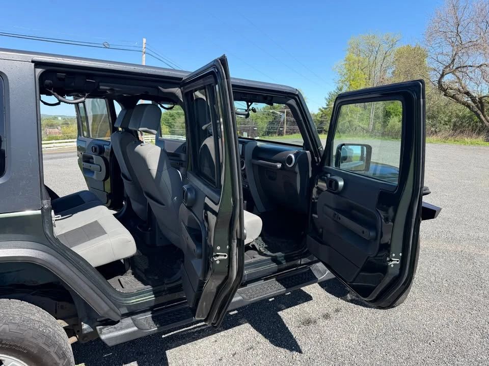 2010 Jeep JK Wrangler - Image 12 of 16
