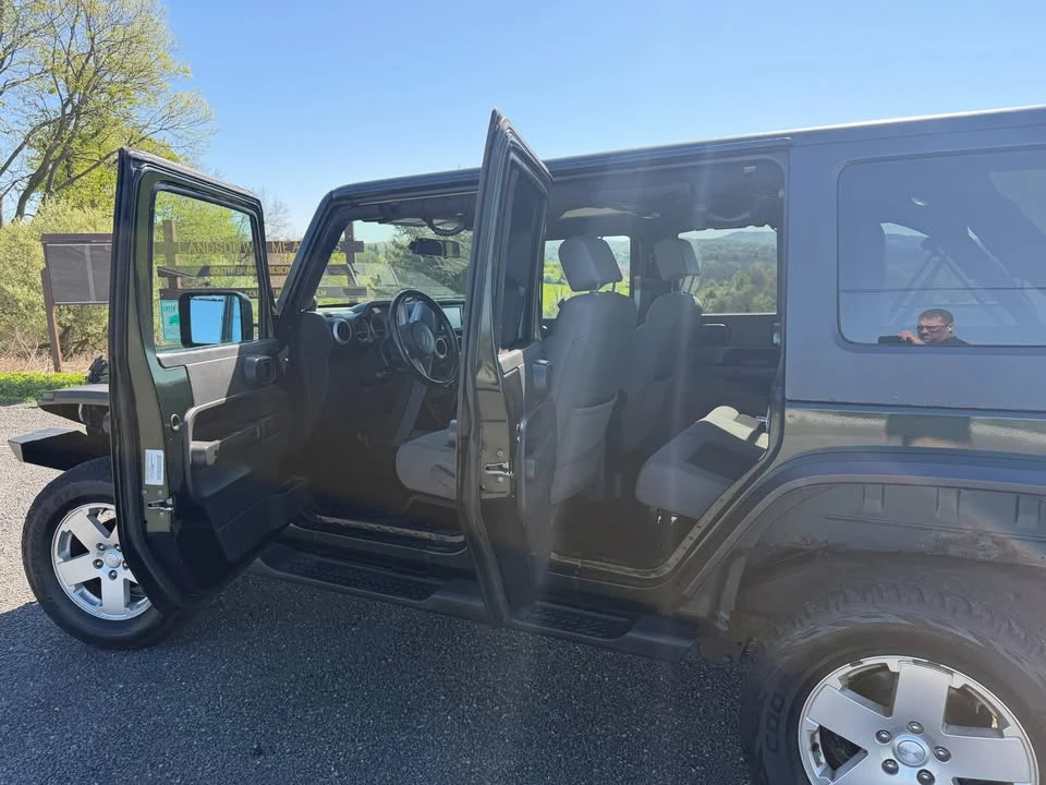 2010 Jeep JK Wrangler - Image 8 of 16