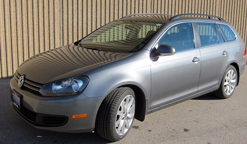 2010 Volkswagen A5 Jetta - Image 4 of 6