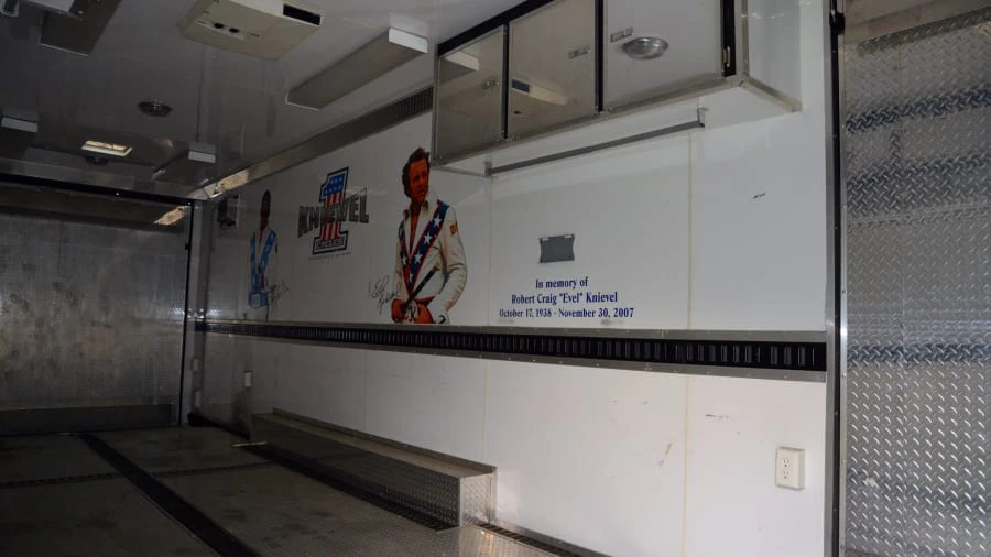 2010 Continental Cargo Trailer - Image 3 of 9