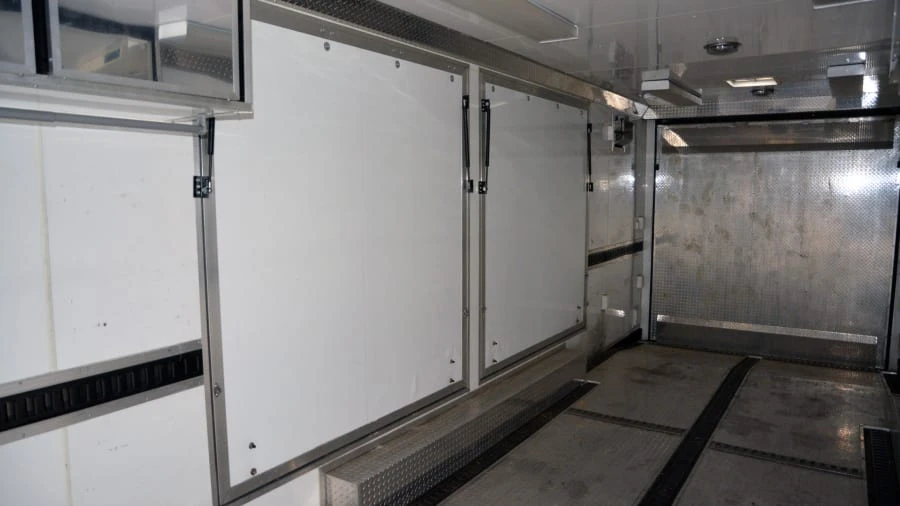 2010 Continental Cargo Trailer - Image 6 of 9