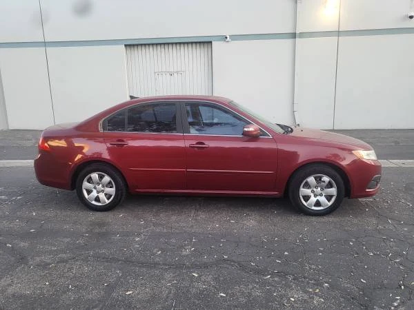 2010 Kia Optima/K5 - Image 2 of 9