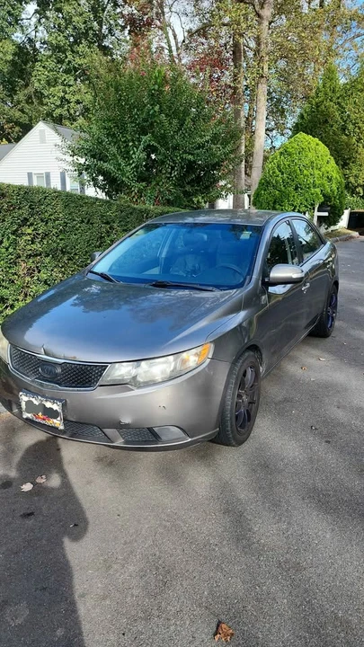 2010 Kia Forte - Image 4 of 5