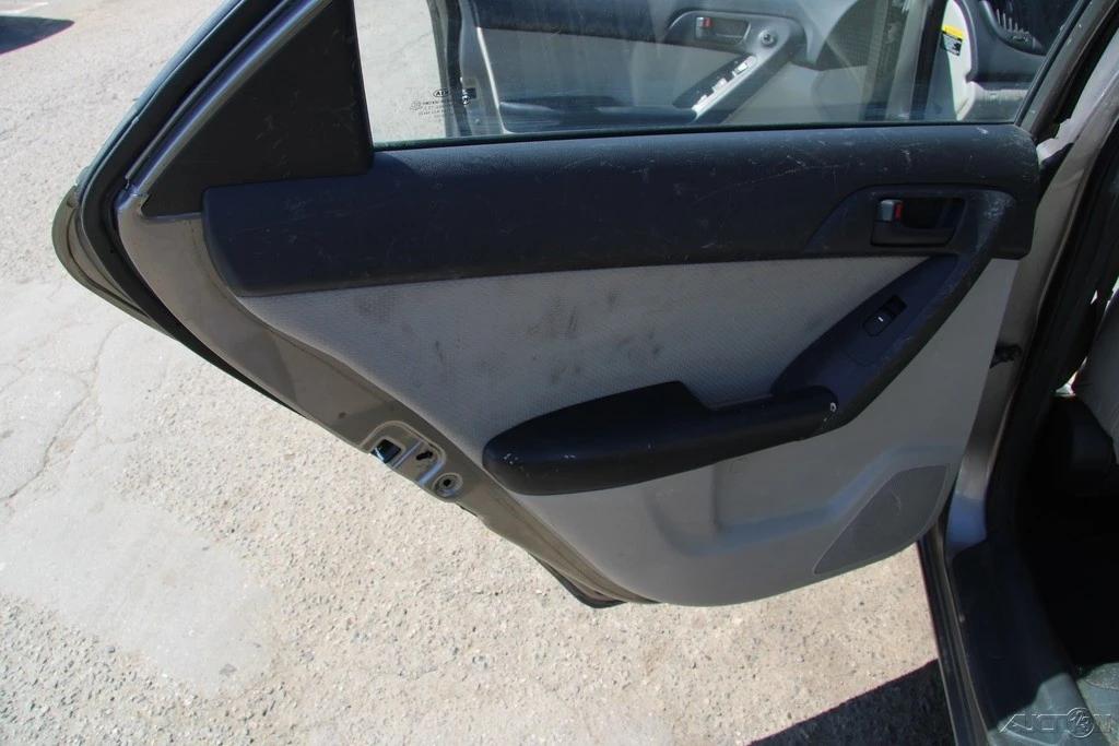2010 Kia Forte - Image 21 of 21