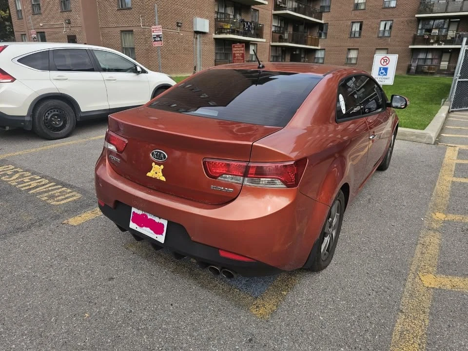 2010 Kia Forte - Image 5 of 12