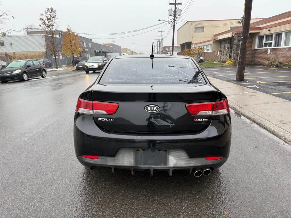 2010 Kia Forte - Image 7 of 16