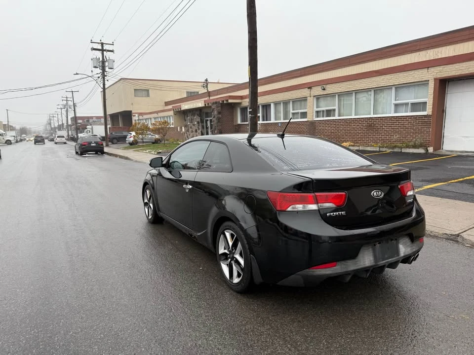 2010 Kia Forte - Image 8 of 16
