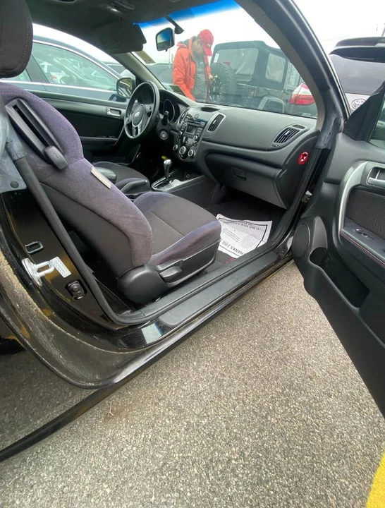 2010 Kia Forte - Image 2 of 6