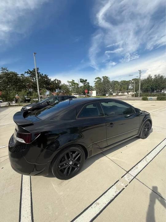 2010 Kia Forte - Image 6 of 14