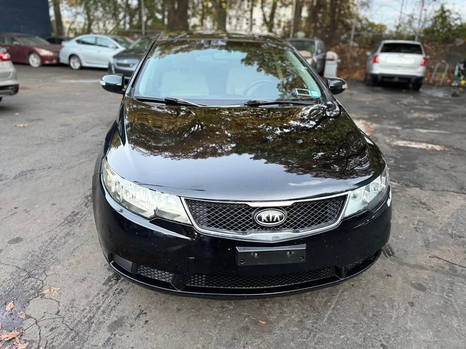 2010 Kia Forte - Image 3 of 12