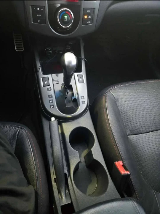 2010 Kia Forte - Image 7 of 7