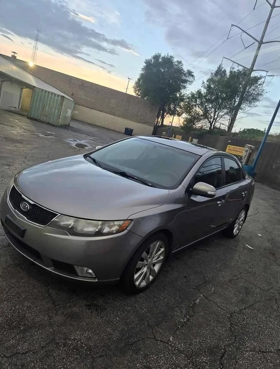 2010 Kia Forte - Image 4 of 7