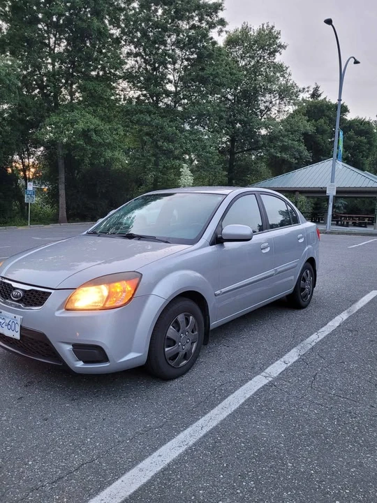 2010 Kia Rio - Image 3 of 6